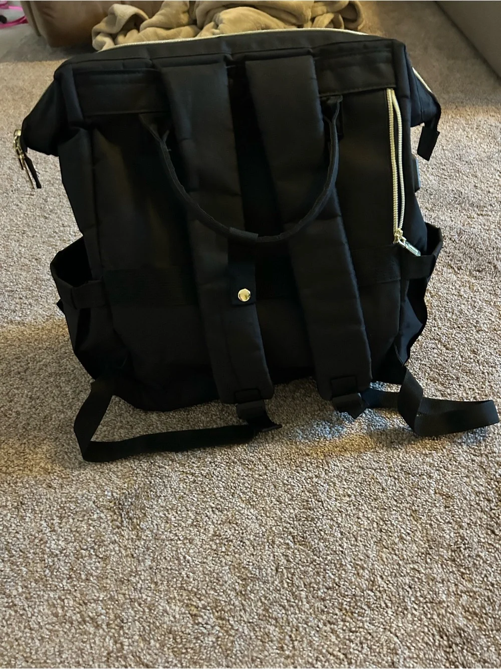 Lovevook Black Convertible Backpack/babybag